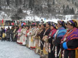 local tibetan women